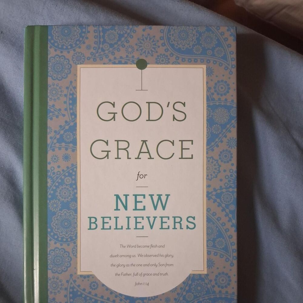 Faith multi Books - Picture 2 of 2
